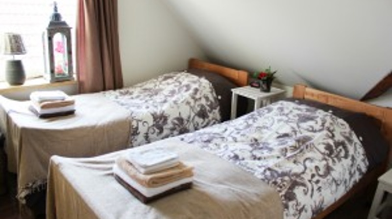 Bed And Breakfast Altena | Proeflokaal Den Dijk